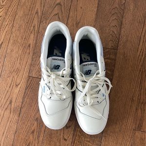 Size 10 new balance 550 shoes brand new haven't worn at all.